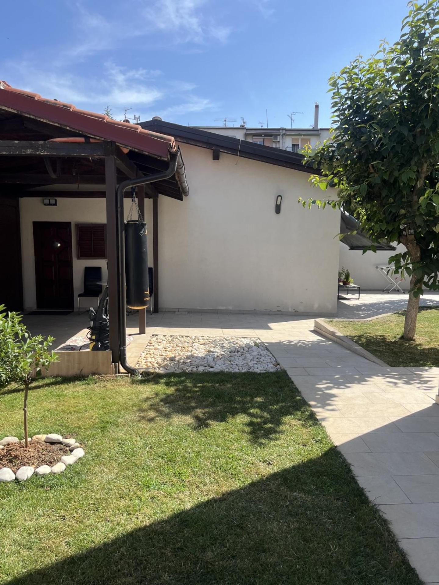 Small House Nea In Center-with Free Parking * Pula